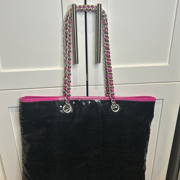 Betsey Johnson Betseyville Black Sequins Animal Print Heart Chain Strap Tote Bag - Picture 10 of 17